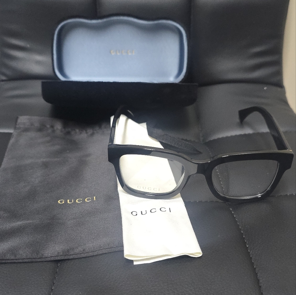 AUTHENTIC Gucci Eyeglasses